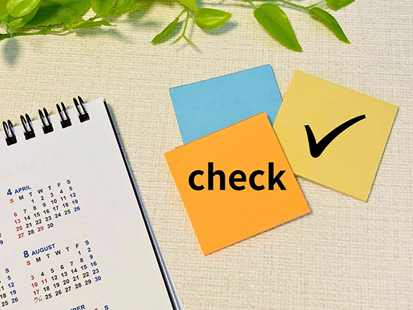 航空券をメールで送付