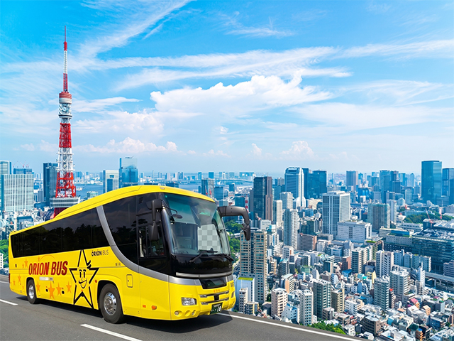 KKR ② 3台＋ツアーバス 金沢発着市内観光バスツアー 兼六園+金沢21