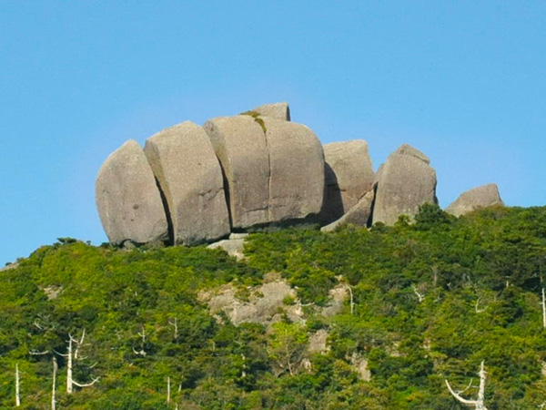 花崗岩巨石