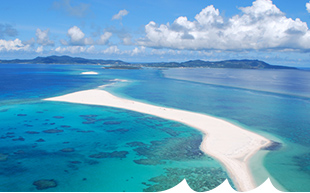 透き通る絶景ハテの浜