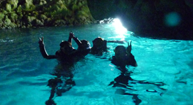 青の洞窟シュノーケルツアー