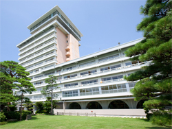 三翠園