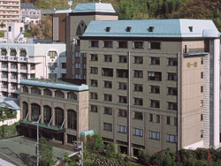 ホテル椿館　本館