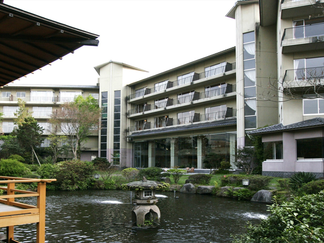 由布院ことぶき 花の庄