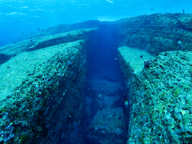 海底遺跡