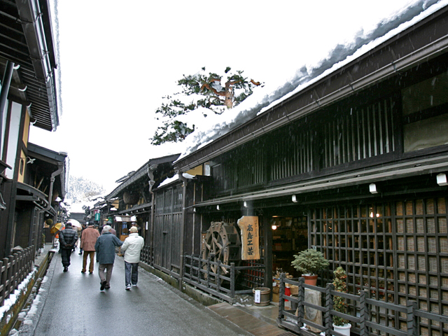 高山の古い町並み