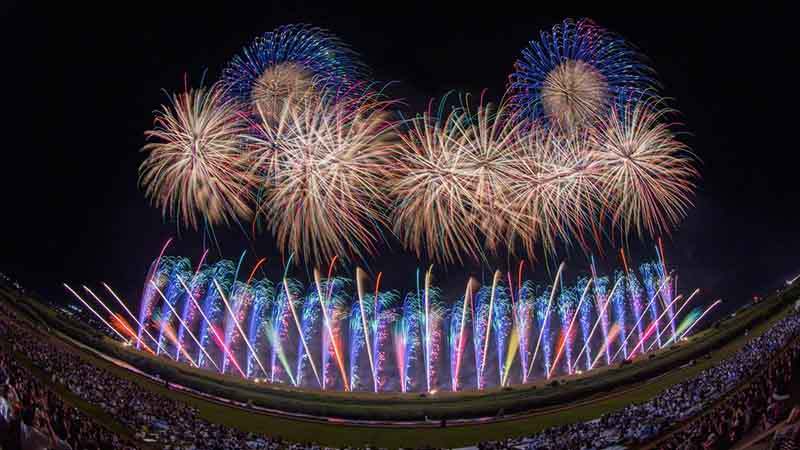 神明の花火