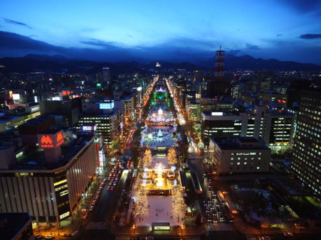 札幌市のシンボル「さっぽろテレビ塔」。展望台からは札幌市内を一望する360度のパノラマ！