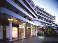 【先得】早めの予約がお得！日本三古湯の一つ、南紀白浜温泉が一年中お得な価格で楽しめる！白浜温泉　白浜御苑