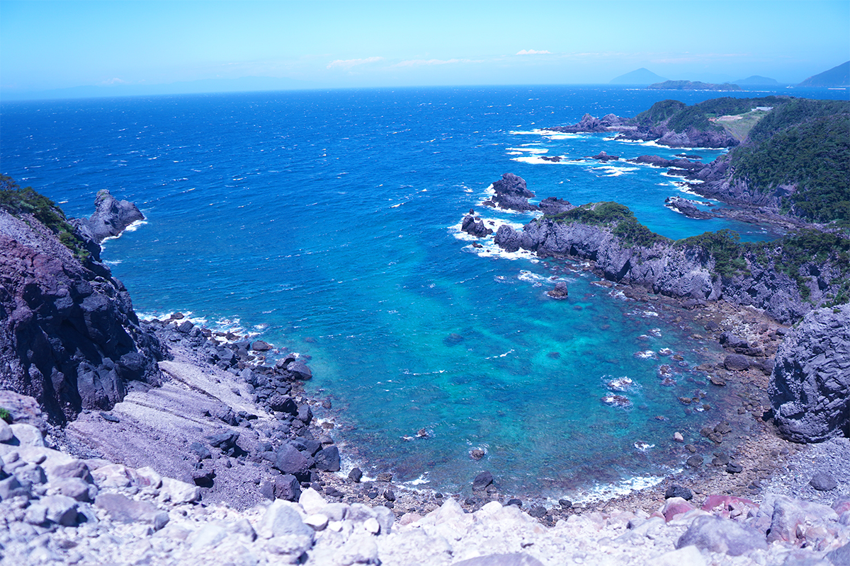 式根島の神引展望台