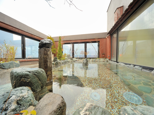 天然温泉「岩木桜の湯」