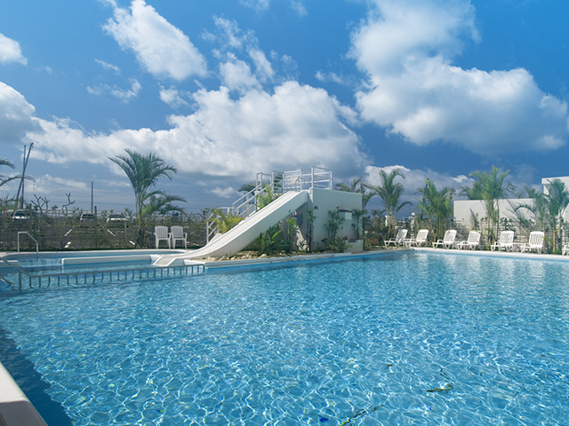 屋外プール（宿泊者無料）