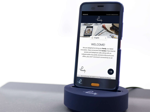 スマートフォン無料レンタルサービス「handy」