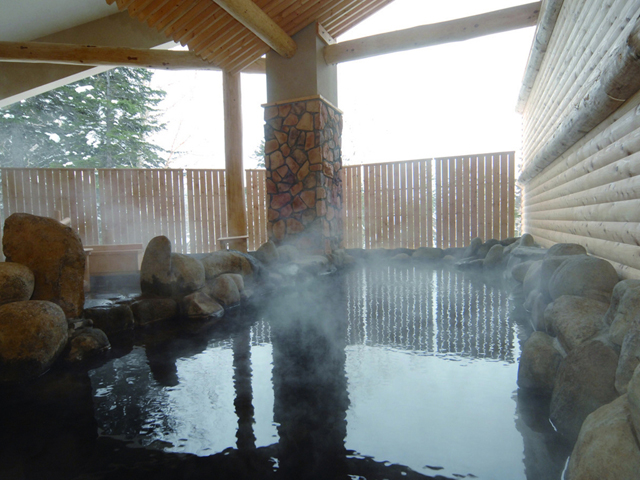 大浴場「もむにの湯」