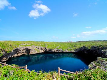 下地島の通り池