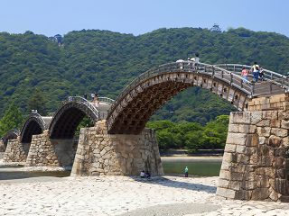 意外と近い『宮島から錦帯橋』。一日でまわるならここだけは行っておきたい宮島・岩国モデルコース