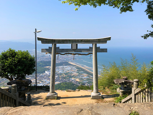 高屋神社