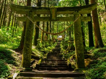 上色見熊野座神社