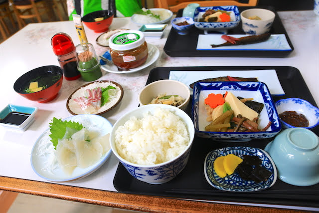 土小屋登山口付近