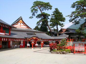 太皷谷稲成神社