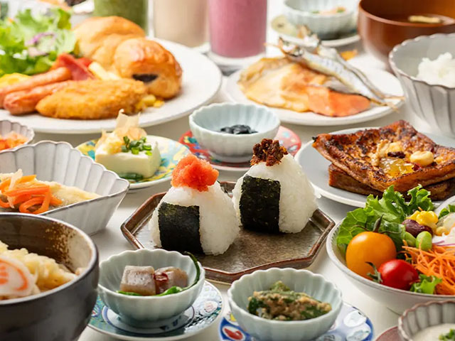 朝食ビュッフェ