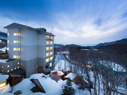 【蔵王温泉スキー場】温泉、樹氷などアフタースキーも充実！夕食は「味の山形牛」と称されている、質がたかく人気の高いブランド牛をご用意！ホテル ルーセントタカミヤ