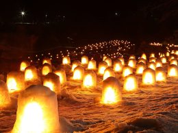 今年の冬は「死ぬまでに一度は見たい絶景」に選ばれた、幻想的な「湯西川温泉かまくら祭」へ行こう！　ご当地グルメ！宇都宮餃子の昼食＆プレミアムいちご★スカイベリー狩り食べ放題も満喫！
